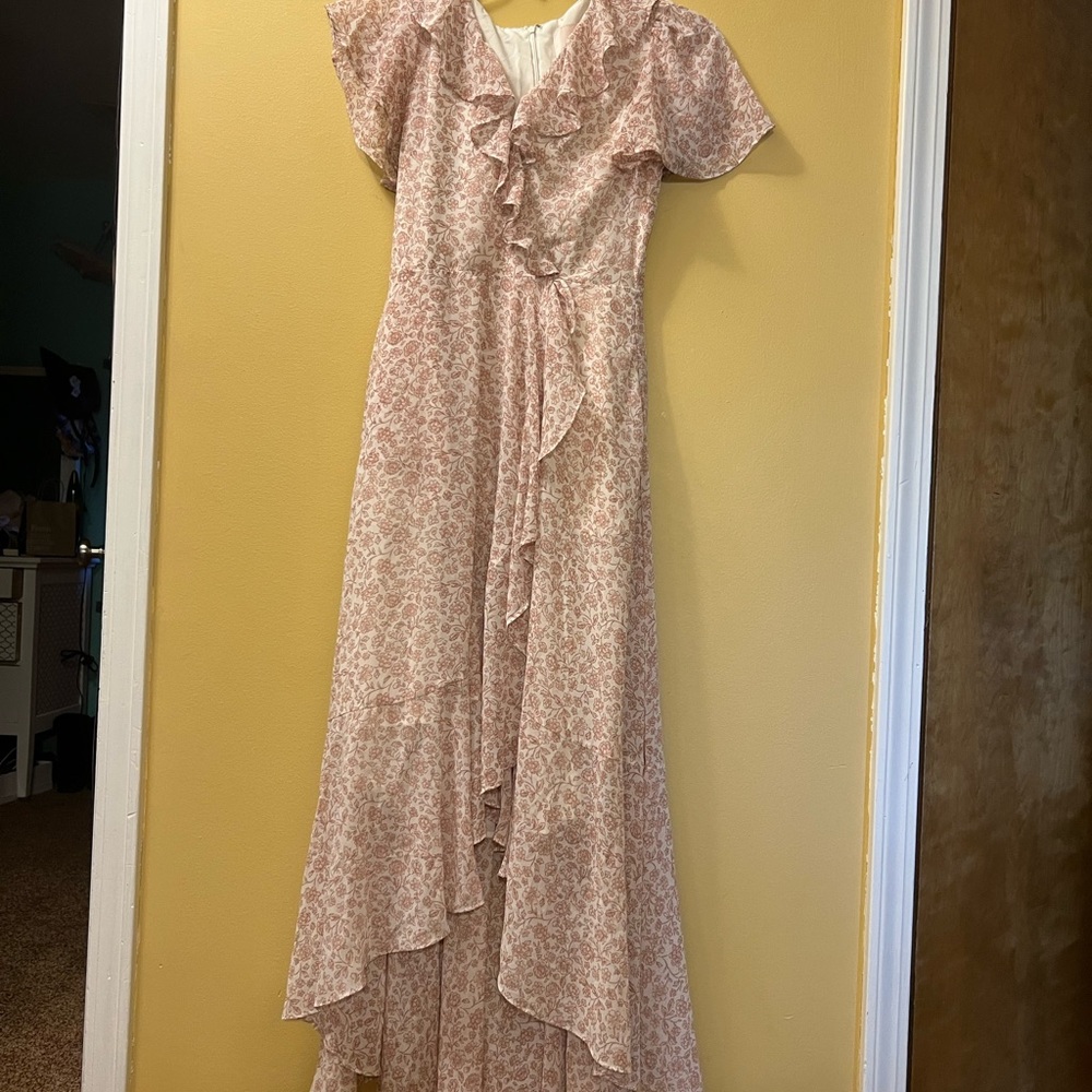 Gal meets Glam maxi dress size small